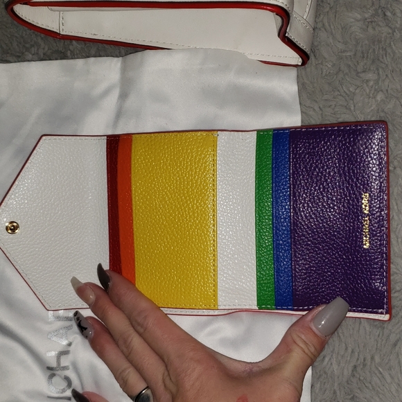 Michael kors purse and wallet set - Picture 3 of 5